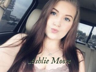 Ashlie_Moore