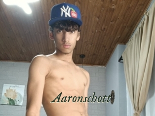 aaronschott Gratis Strip