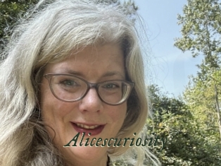 Alicescuriosity