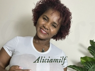 aliciamilf Gratis Strip