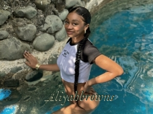 aliyahbrowns Gratis Strip