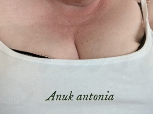 Anuk_antonia