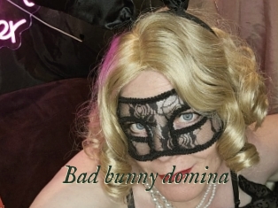 Bad_bunny_domina