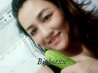 bighotxx Gratis Strip
