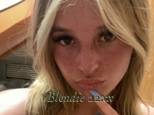 Blondie_22xx