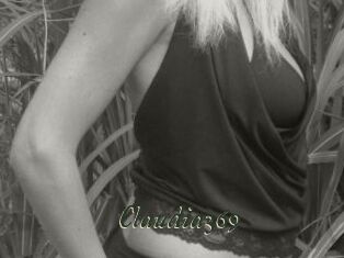 Claudia369 Gratis Strip