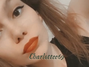Charlottee69