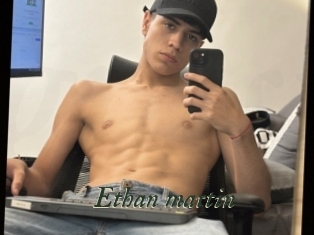 ethan_martin Gratis Strip