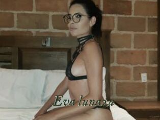 Eva_luna2u