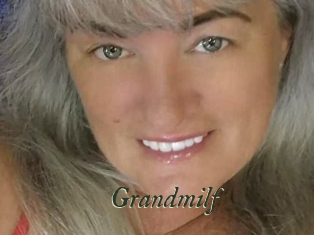 grandmilf Gratis Strip