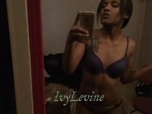 IvyLevine Gratis Strip