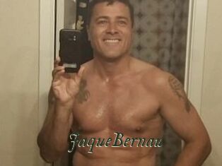 Jaque_Bernau