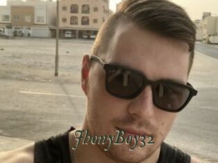 JhonyBoy32