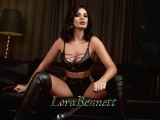 LoraBennett Gratis Strip