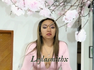 leylasmithx Gratis Strip