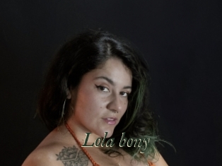 Lola_bony