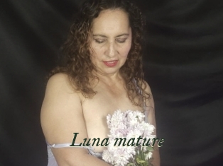 Luna_mature
