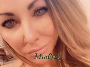 MiaCruz