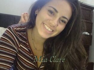 Mia_Clare