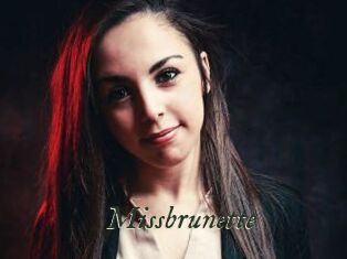 Missbrunette