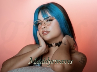 maddyewaves Gratis Strip