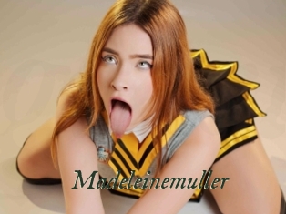 madeleinemuller Gratis Strip