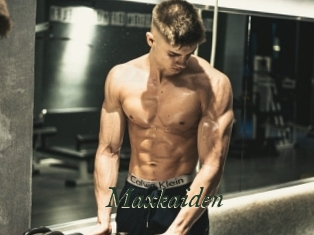 maxkaiden Gratis Strip