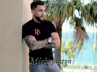 mightyaaron Gratis Strip