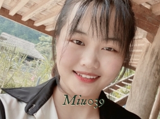 miu039 Gratis Strip