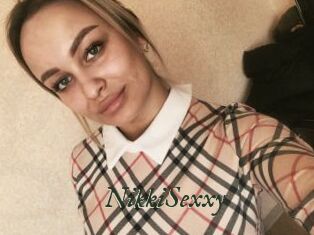NikkiSexxy