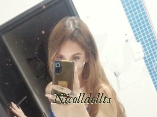 nicolldollts Gratis Strip