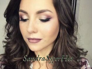 SandraSyperHot