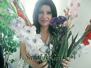 SaraHotGirl30