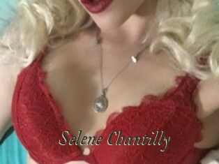 Selene_Chantilly