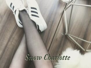 Snow_Charlotte