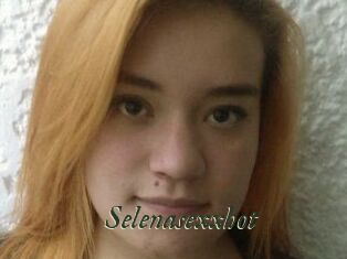 Selenasexxhot