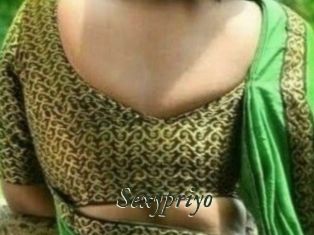 sexypriyo Gratis Strip