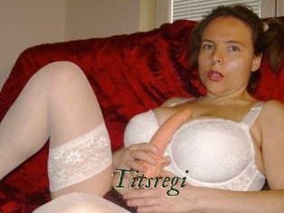 Titsregi Gratis Strip