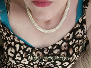 tastytattsxxx Gratis Strip