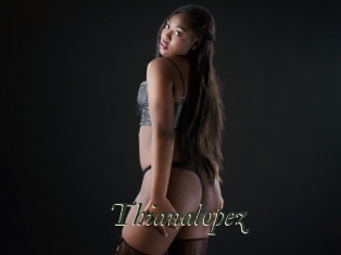 thianalopez Gratis Strip