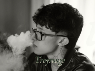 troyrouge Gratis Strip