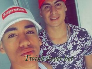 Twink_clover_hot