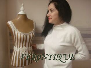 VERONYIQUE