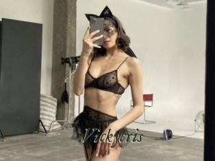 Vickycris